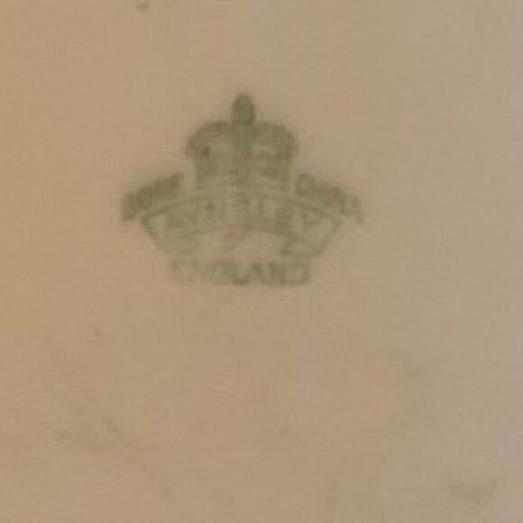 Aynsley Blue Oval Vegetable Serving Bowl Bone China Floral + Gold Rim Vintage - Picture 3 of 3